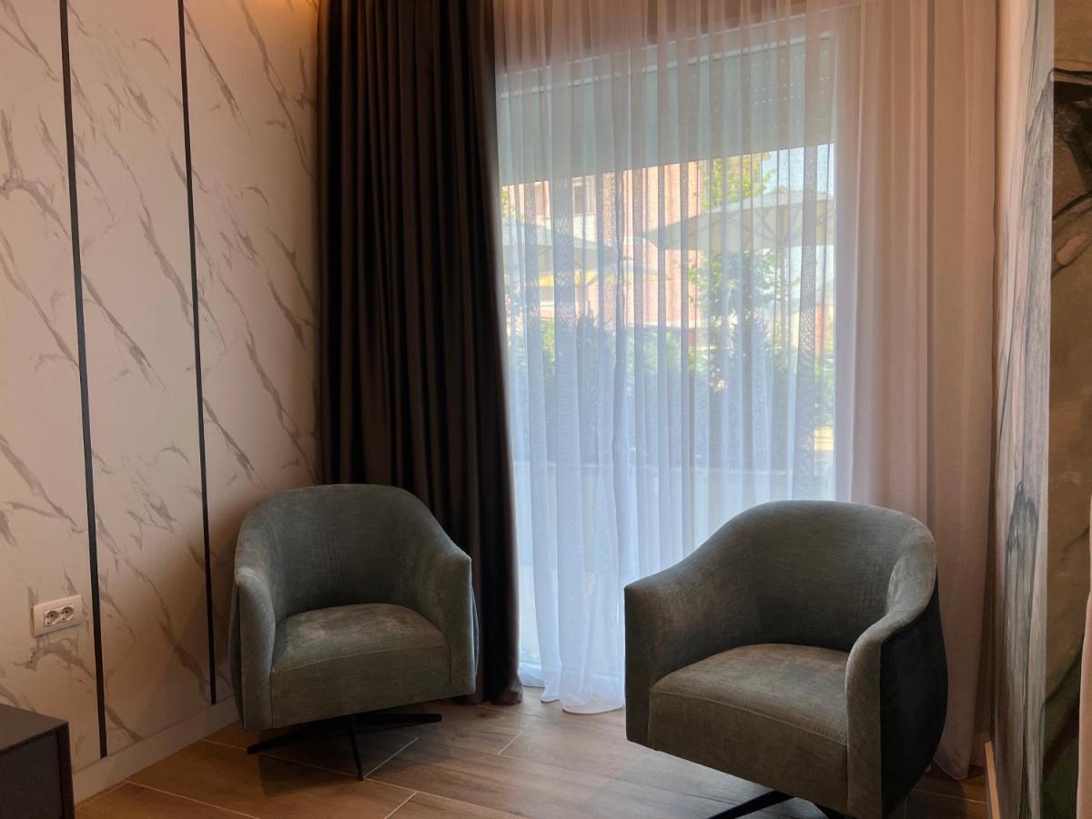 Hotell Domus & 4*