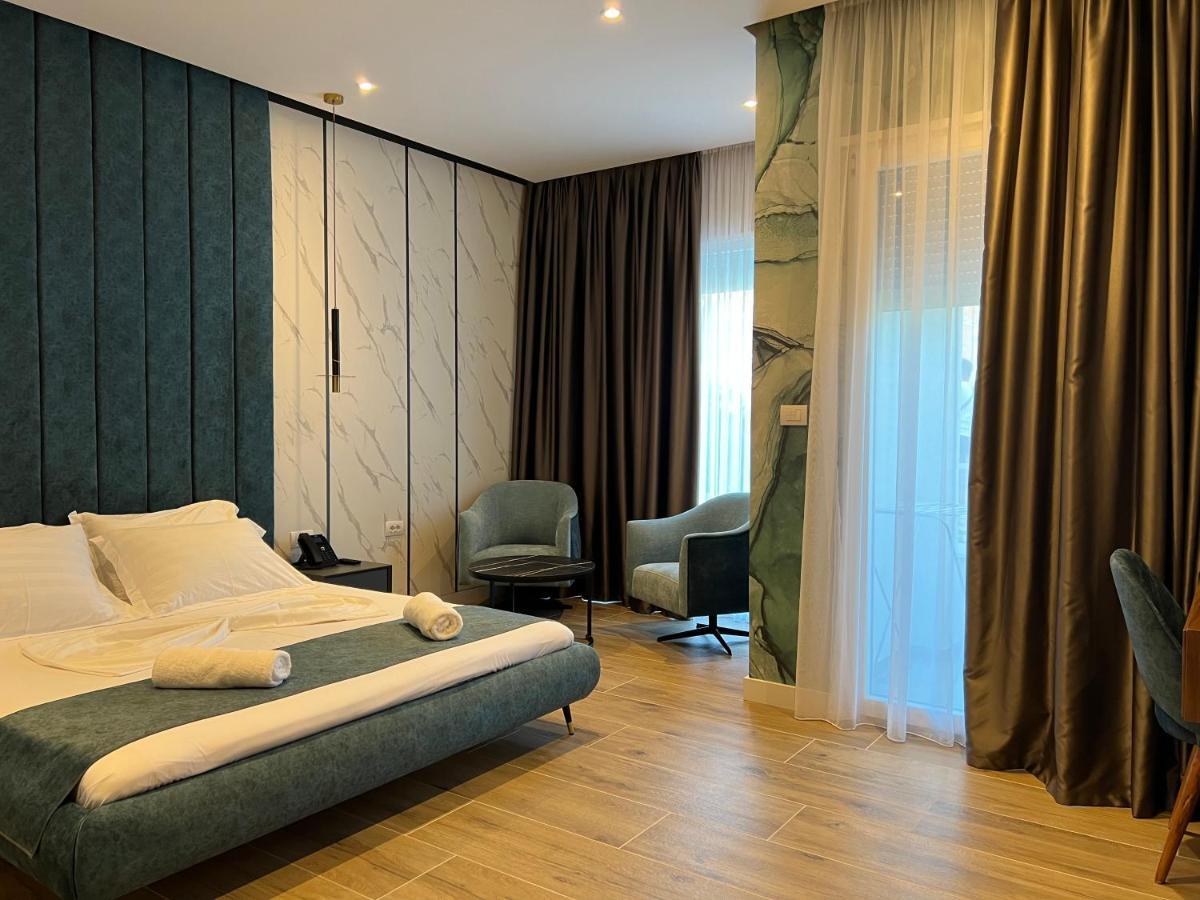 Hotell Domus &