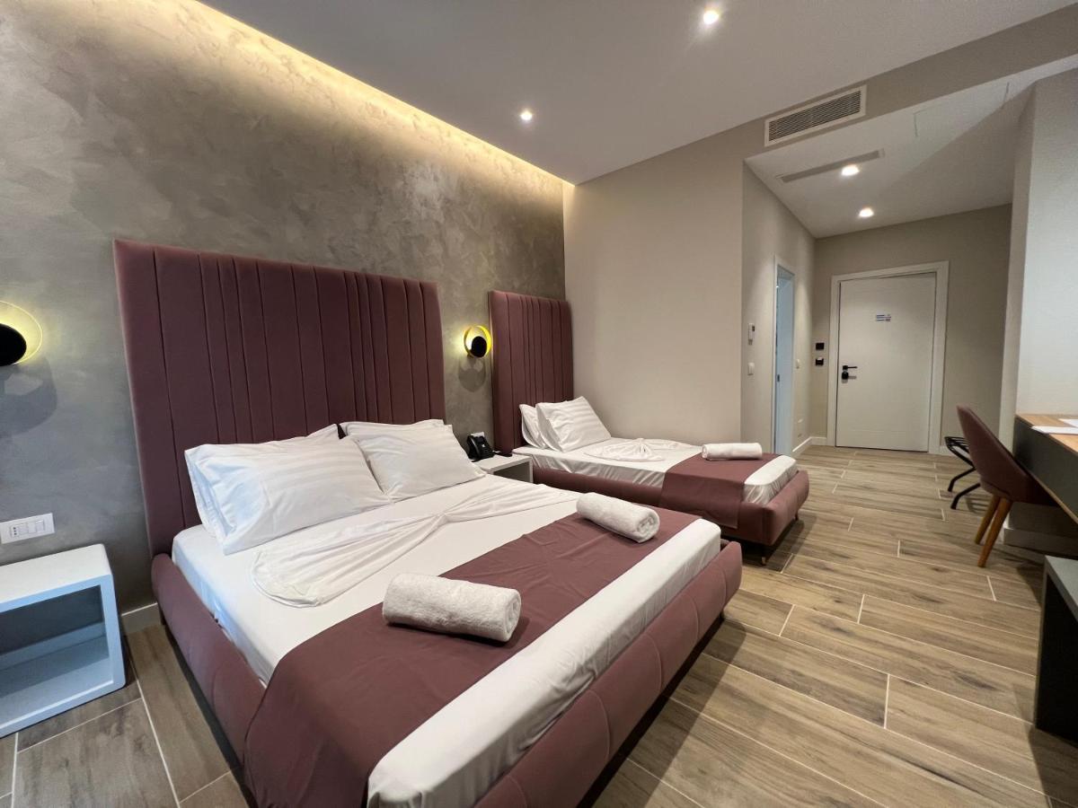 Hotell Domus &