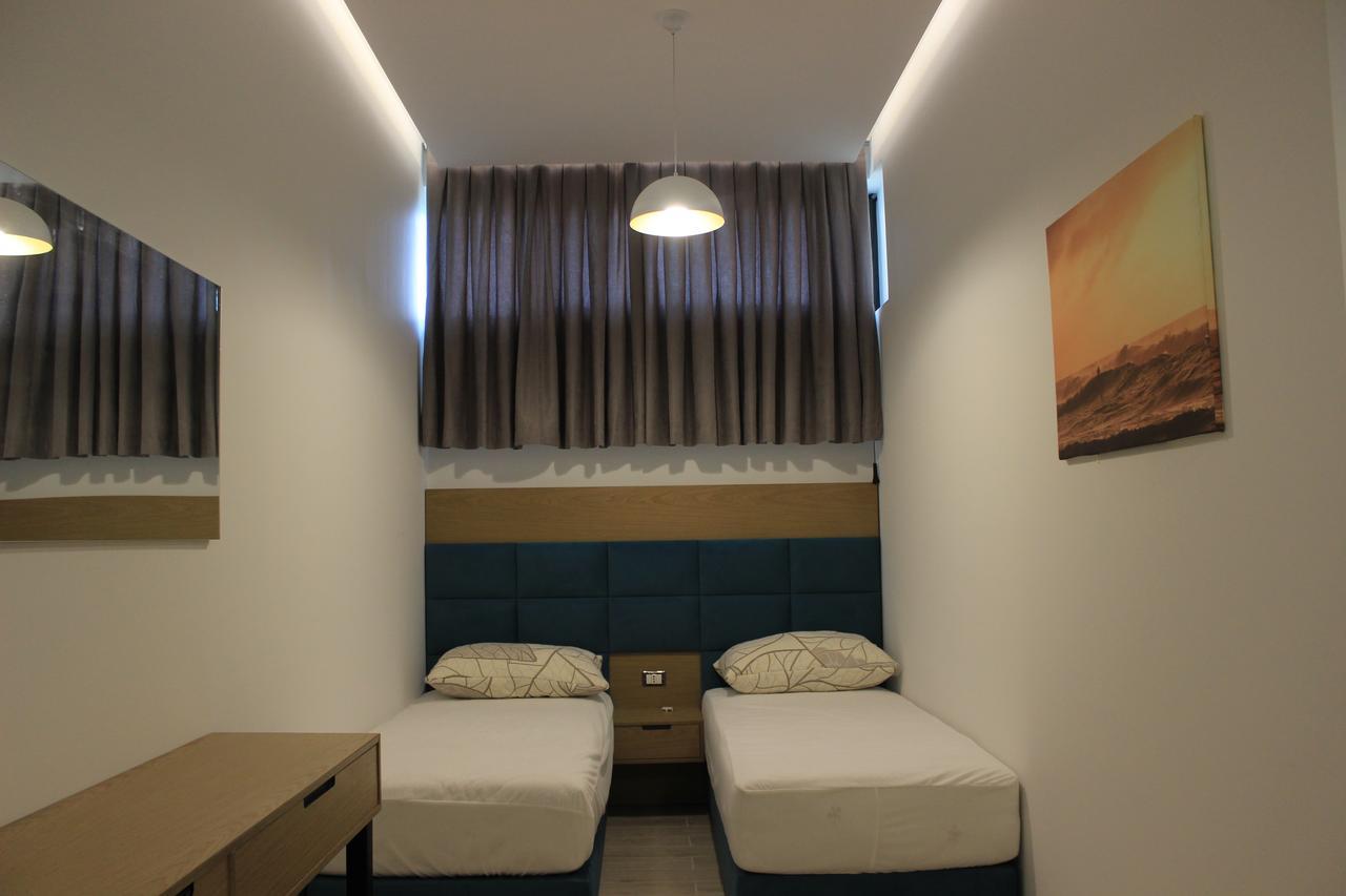Hotell Domus &