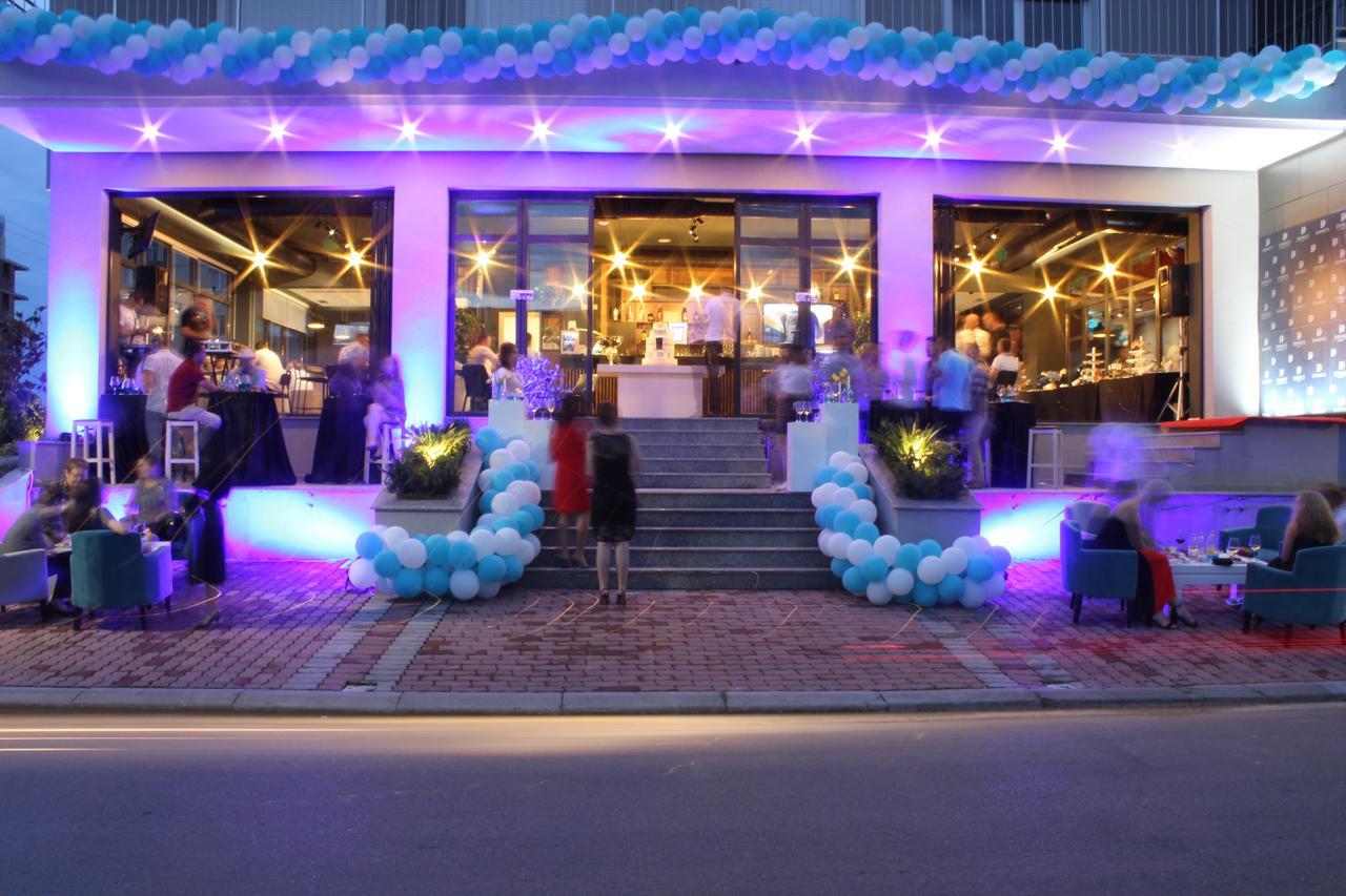 Domus & Hotell Shëngjin